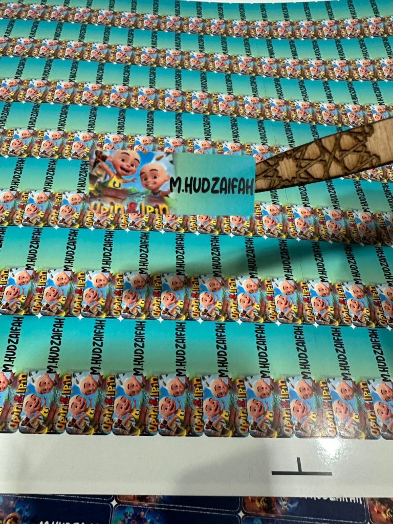 Sticker Nama Kartun YZPrinter